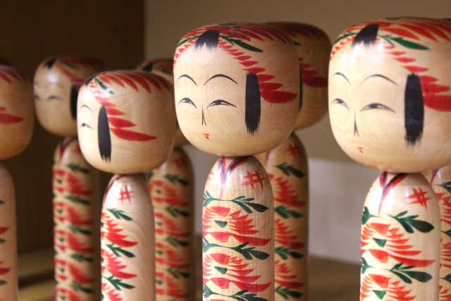 Kokeshi poupée japonaise Kokeshi poupée japonaise